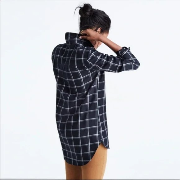 Madewell Classic Ex-Boyfriend Shirt in Black Windowpane Plaid, Size M - Picture 3 of 6